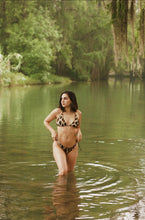 Load image into Gallery viewer, Carmen Top Cheetah